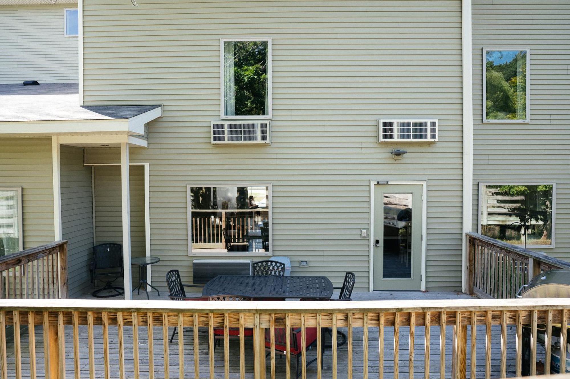Kasa Gold Coast Inn Traverse City Zewnętrze zdjęcie